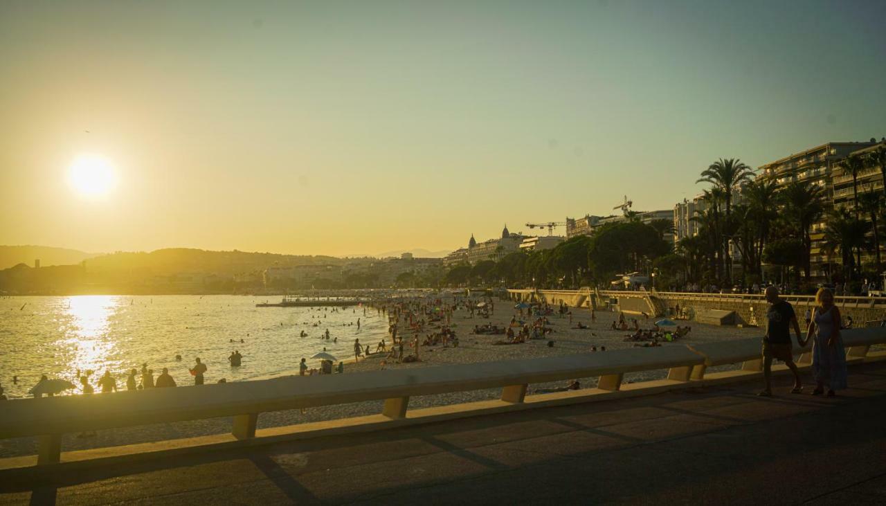 Blvd De La Croisette 82A, Cannes, La Réale Extérieur photo